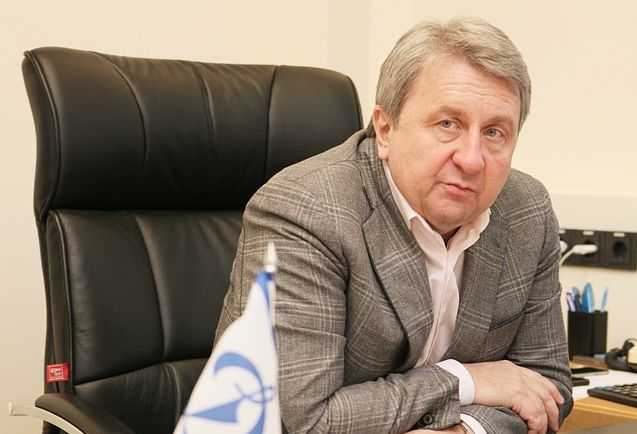 Евгений Муравьев: Зарплата Сапеты больше, чем у Погребняка