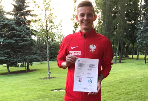 Sebastian Szymanski moved to Dynamo