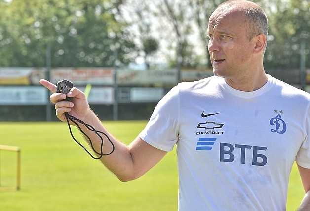 Dmitry Khokhlov on Ivan Ordets signing