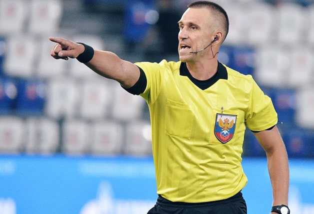 Дерби с «Локо» судит Панин