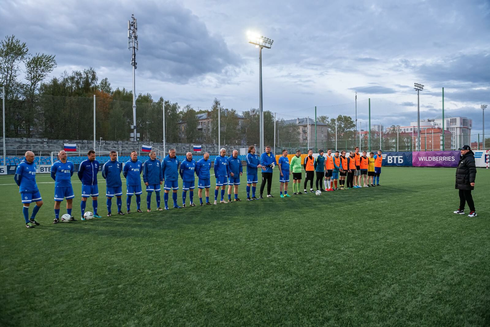 Ветераны «Динамо» сыграли с командой Highland Gold