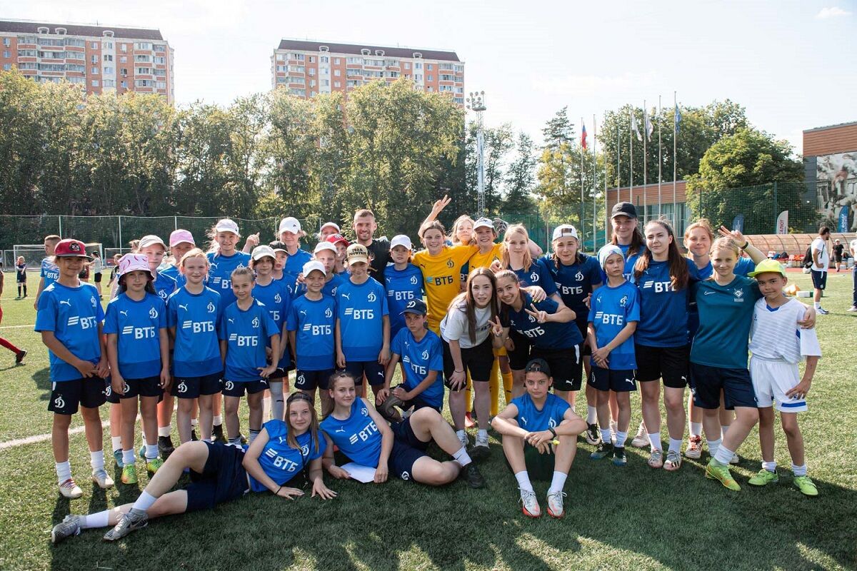 «Динамо» провело первый в столице фестиваль футбола для девочек «Мы в игре. Лето»