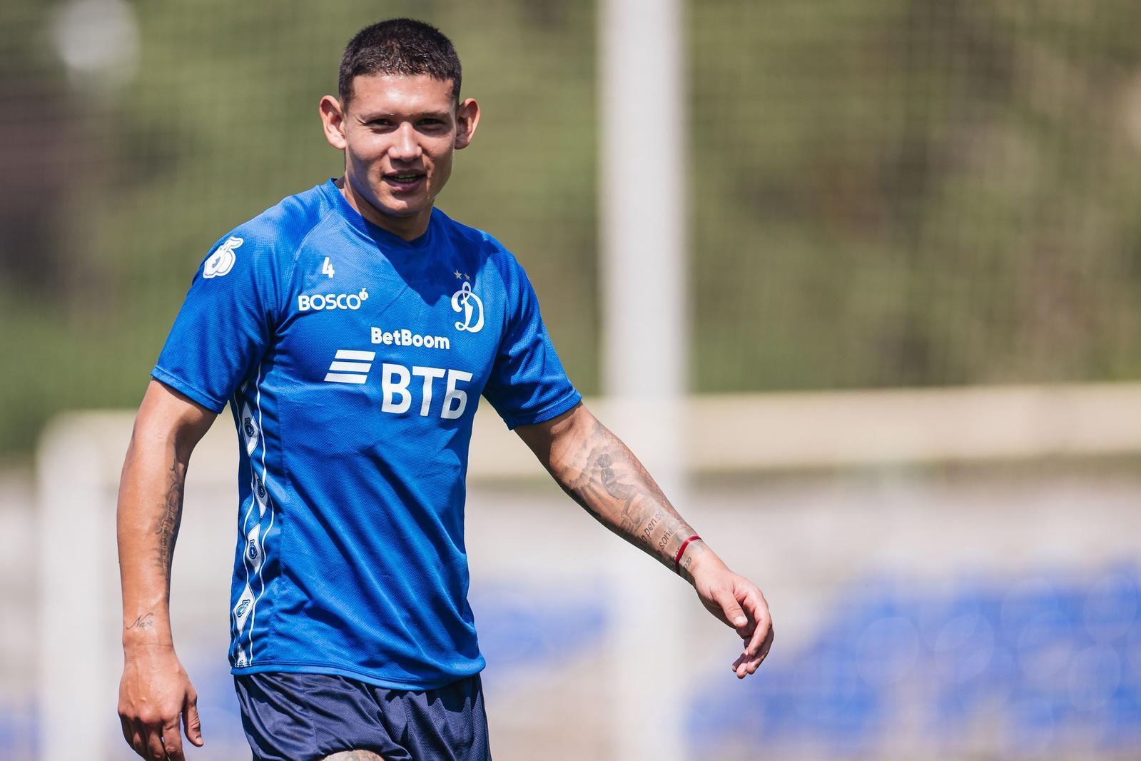 Juan Cáceres: "Lleno de fuerzas y ganas de trabajar en la pretemporada"
