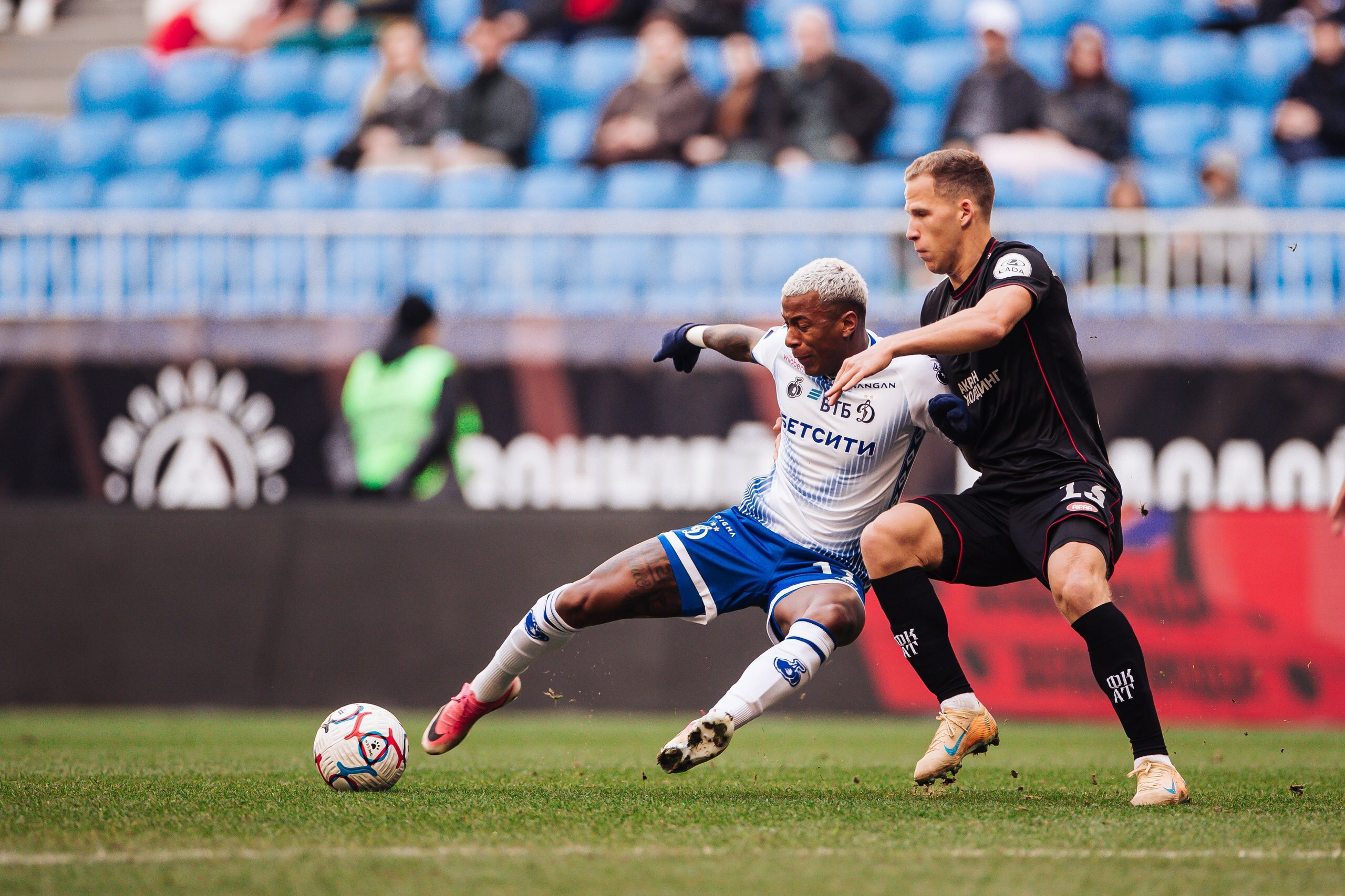 Dynamo lost to Akron on a visit