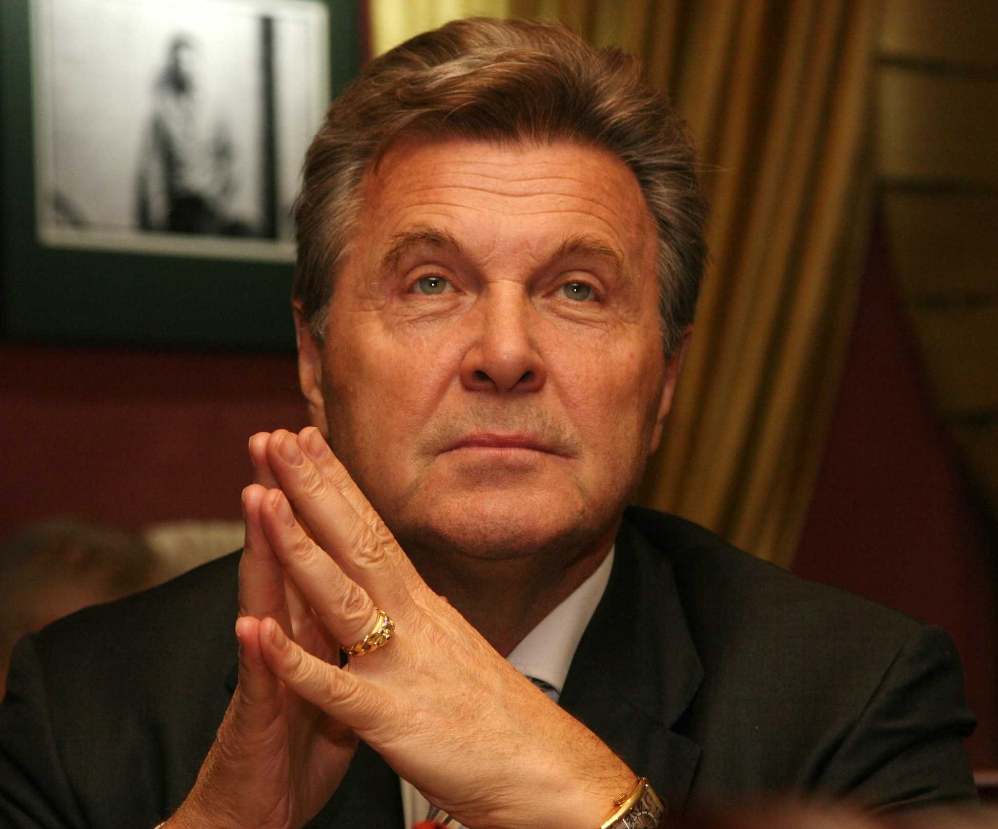 С днем рождения, Лев Валерьянович!