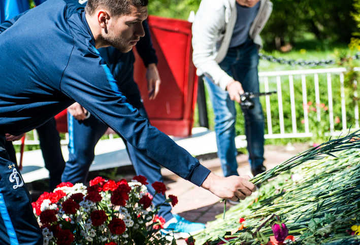 Дань памяти