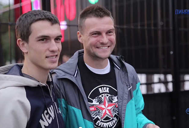 Владимир Гранат на коробке Nike Football 