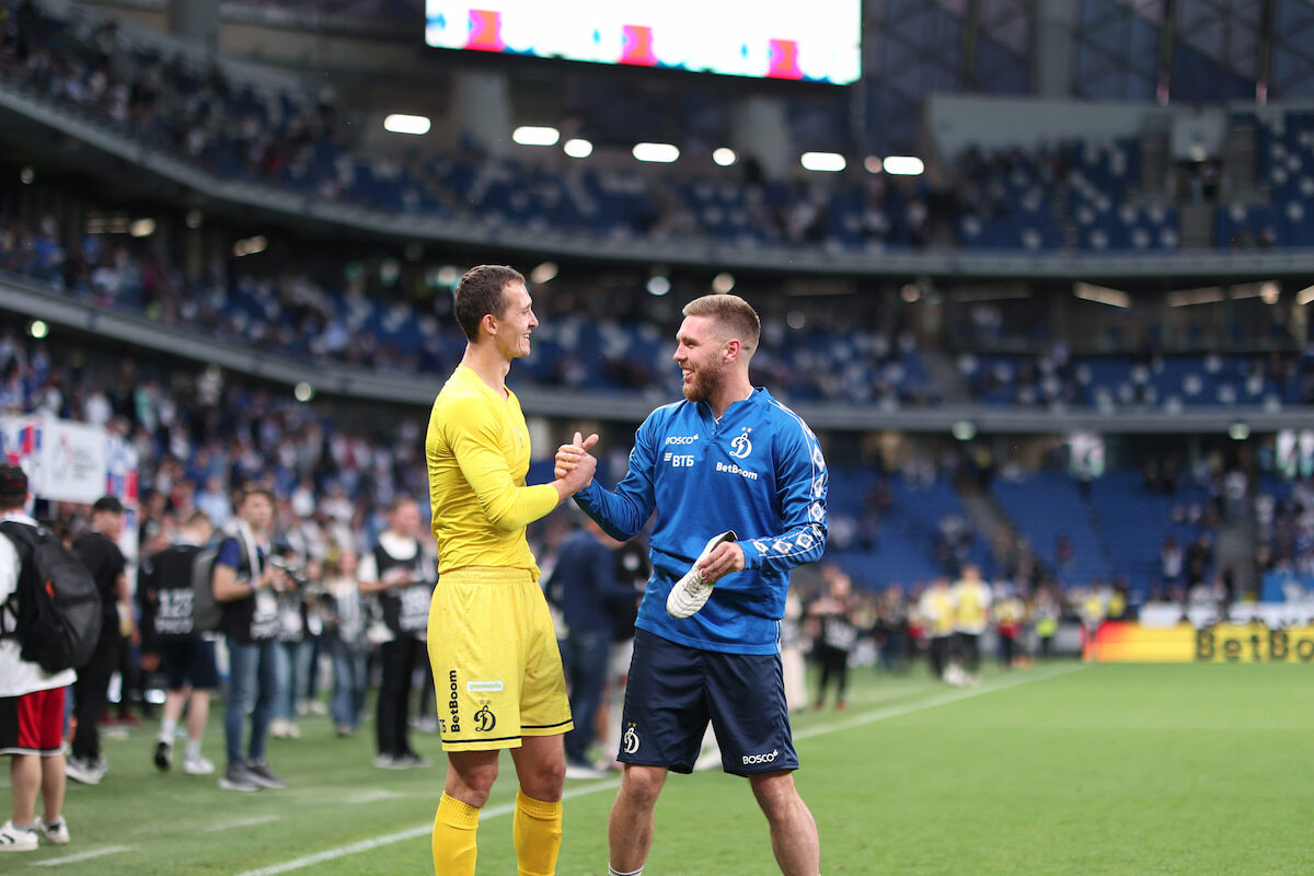 Andrei lunev: "con la llegada de Sergeev en la línea de ataque habrá una competencia saludable" Andrei lunev: "con la llegada de Sergeev en la línea de ataque habrá una competencia saludable"