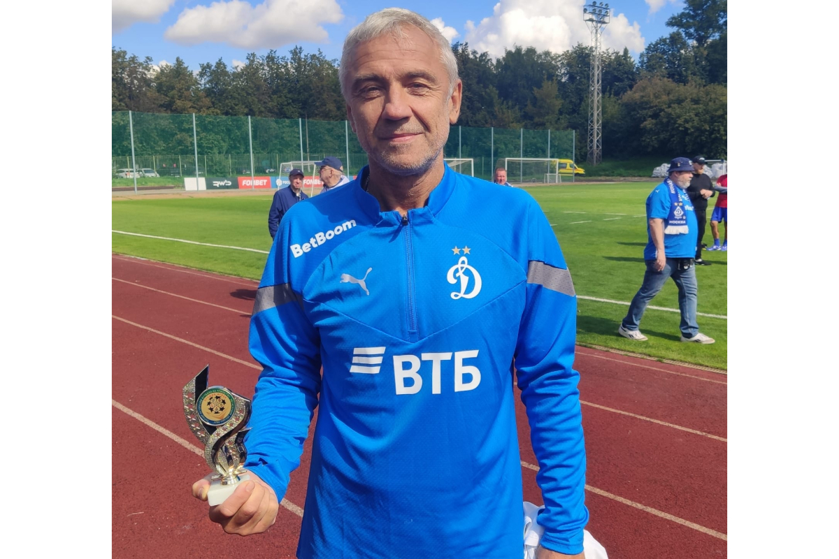 Los veteranos de Dynamo fortalecieron el liderazgo en el torneo "estrellas no apagadas" - 2025