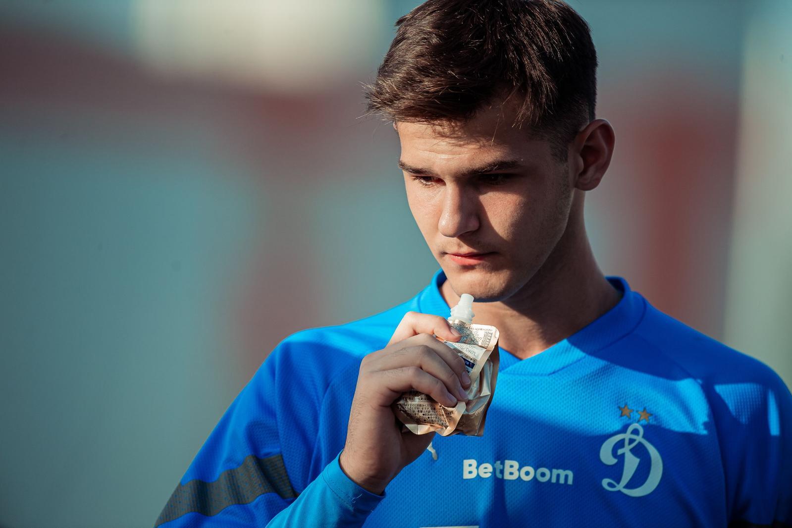 Курбан Расулов: «Хочется как можно чаще играть на ноль и бить различные рекорды»