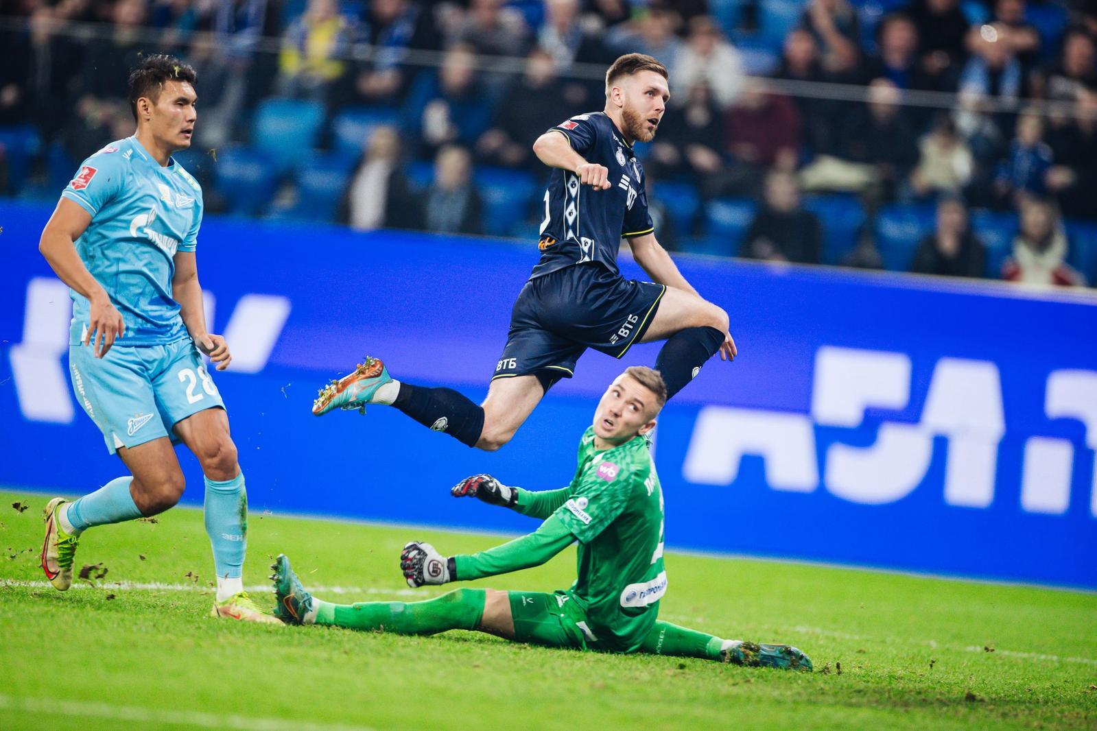 Сергеев в шаге от рекорда, Нгамалё пробил сотню: главные цифры игры с «Зенитом»