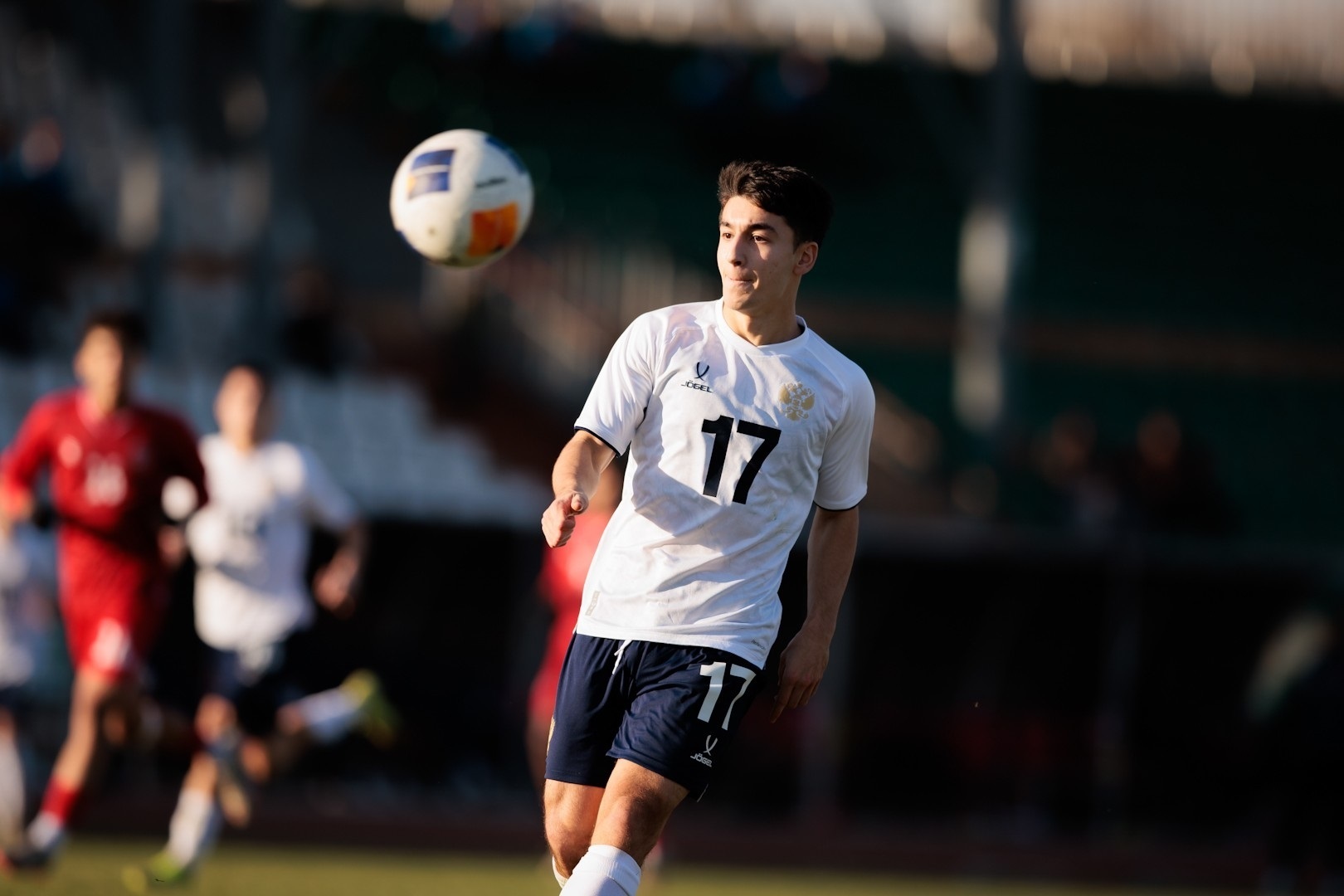 Babaev's productive debut, Ngamaleu without the World Cup