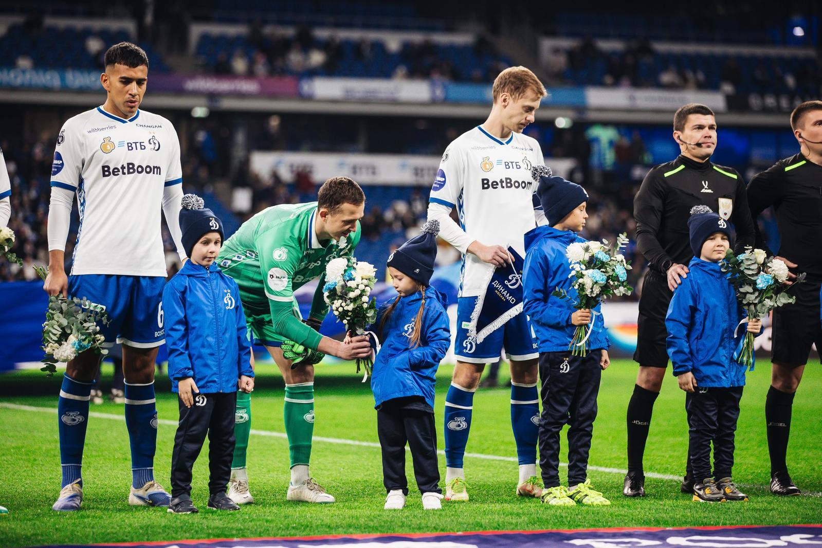 Фирменный гол Тюкавина и топовая реализация: главные цифры матча с Махачкалой