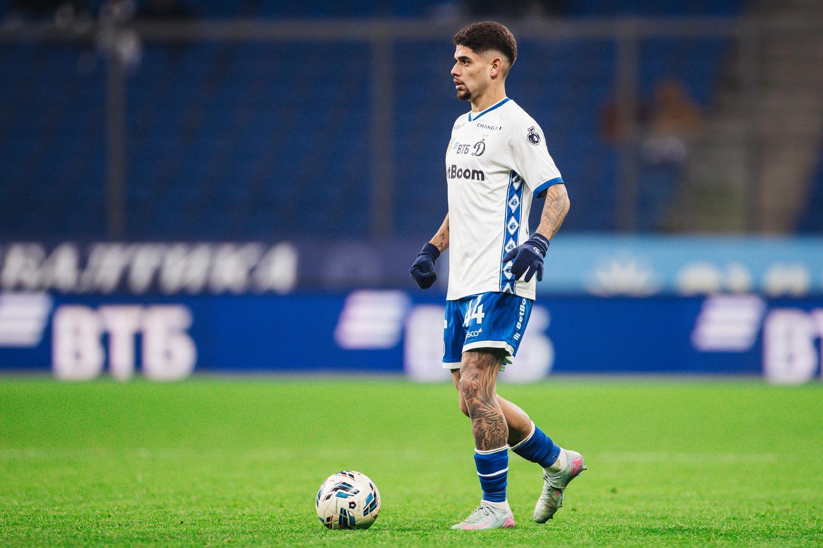 Фирменный гол Тюкавина и топовая реализация: главные цифры матча с Махачкалой