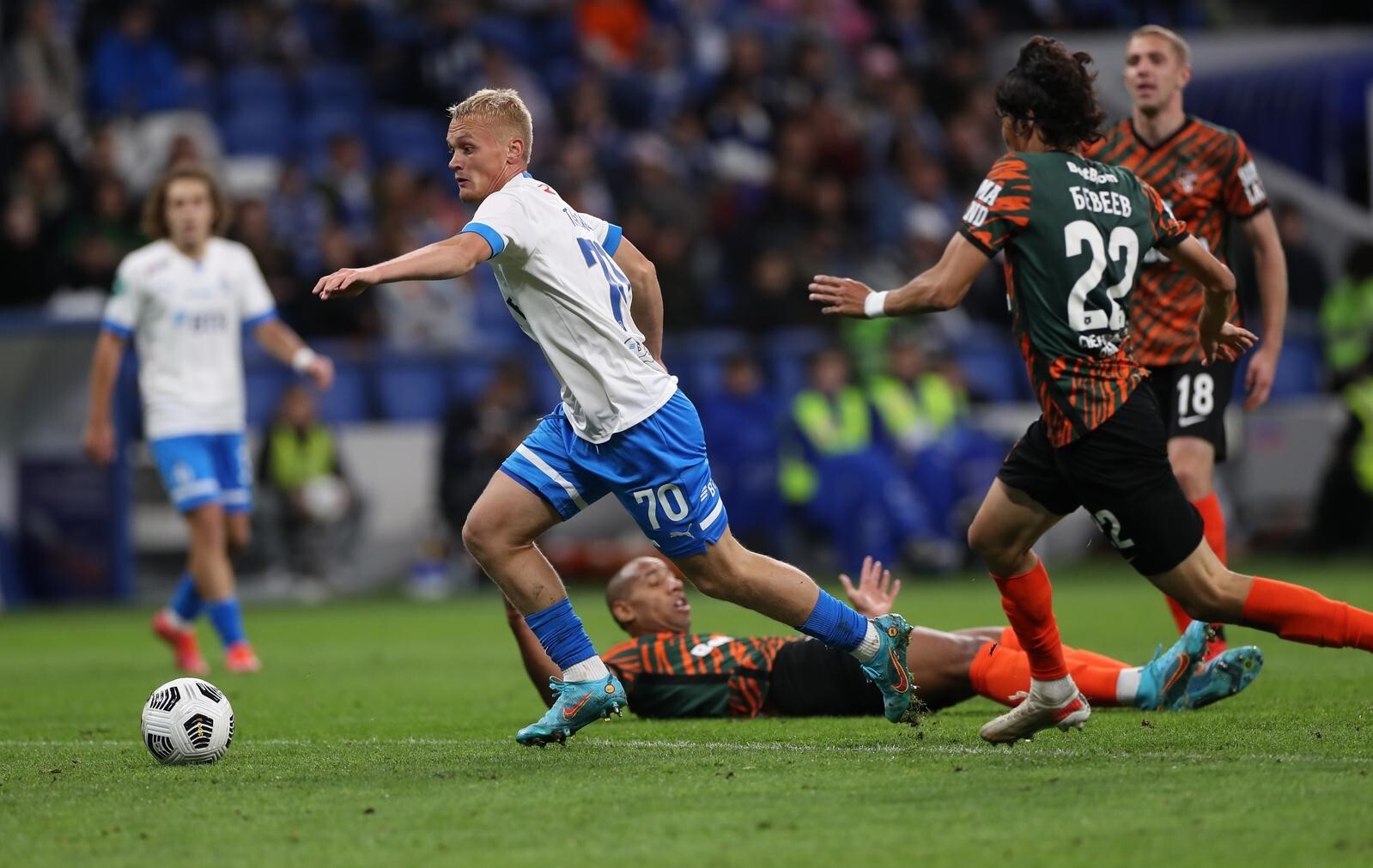 Первая тысяча пройдена: все юбилейные матчи «Динамо» в чемпионате России