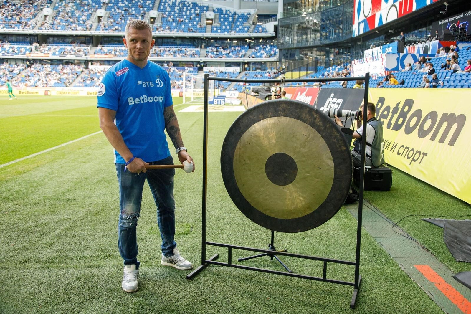 ¡Feliz cumpleaños, Denis!