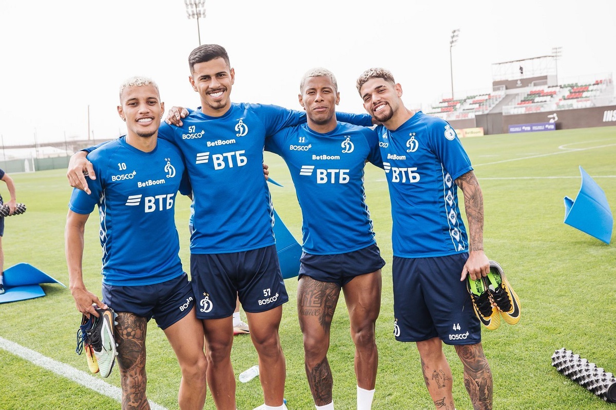 Arthur Gómez: "Queremos disfrutar del juego y deleitar a los hinchas del Dynamo"