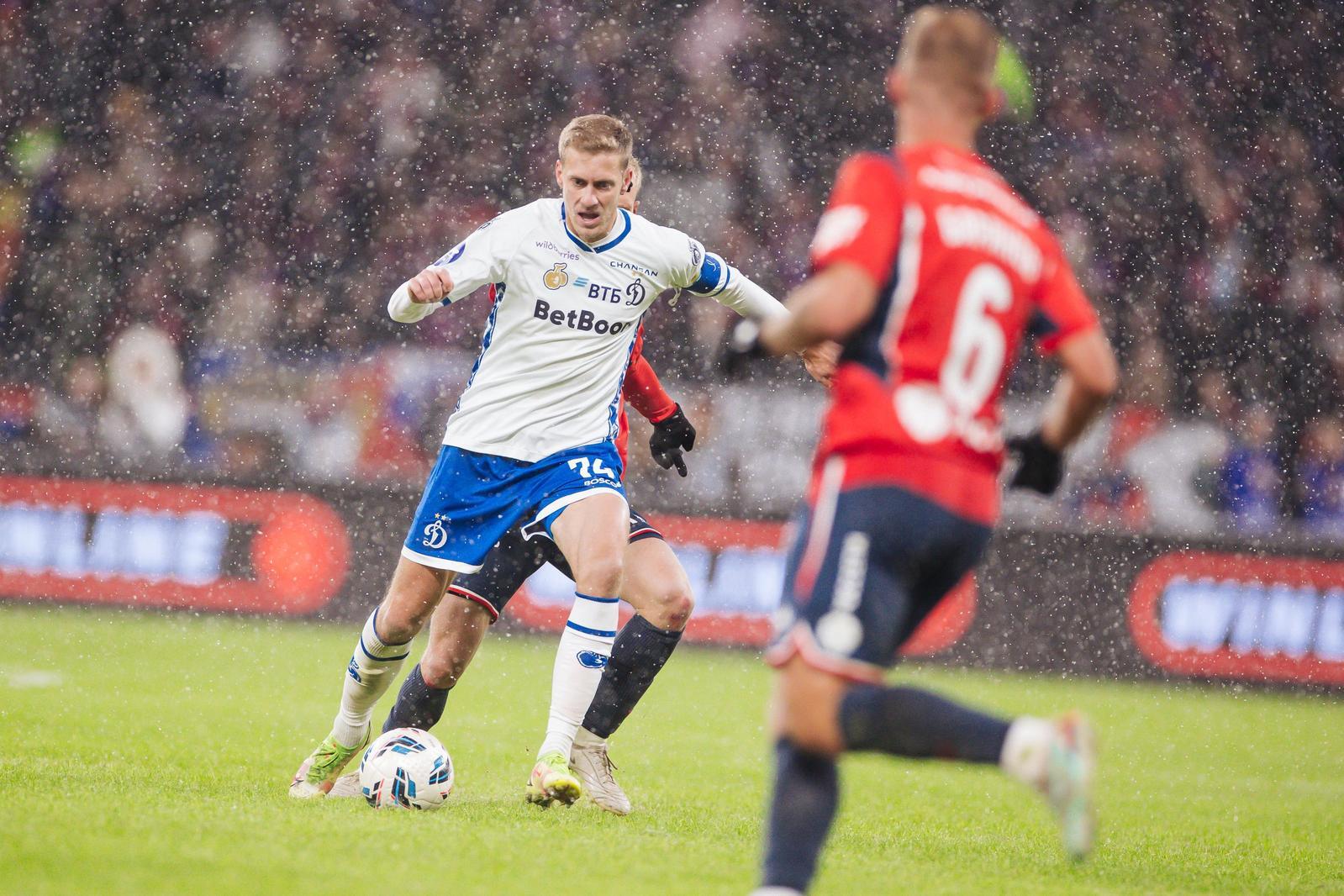 Очередной разгром и юбилейная игра капитана : главные цифры братского дерби