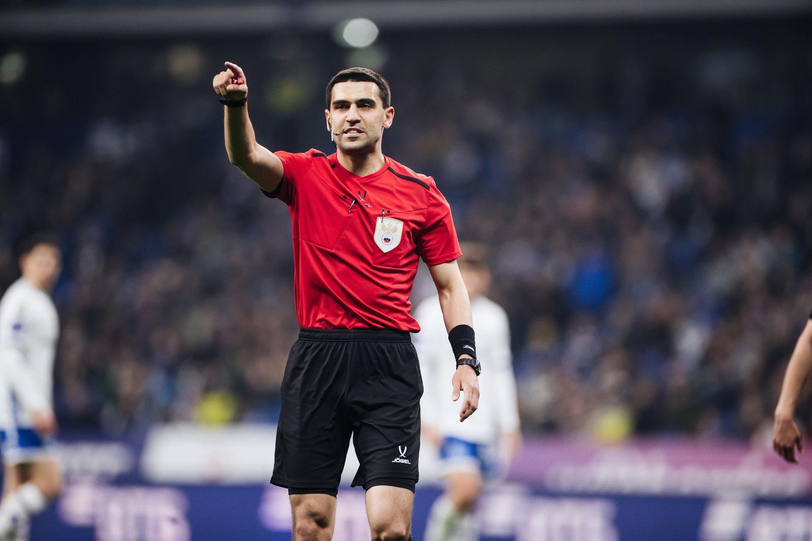 Inal Tanashev será el árbitro principal del partido Baltika – Dynamo