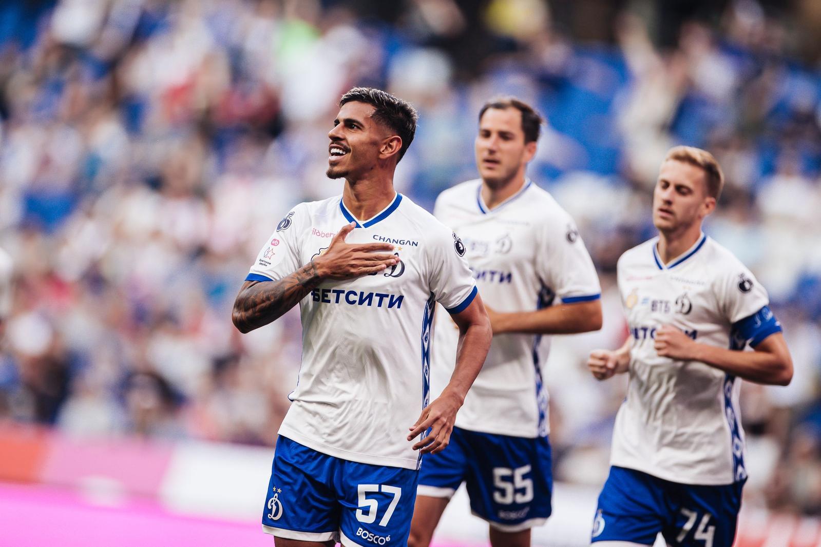 David: "Me gustaría que el foco estuviera en los futbolistas, no en los árbitros"