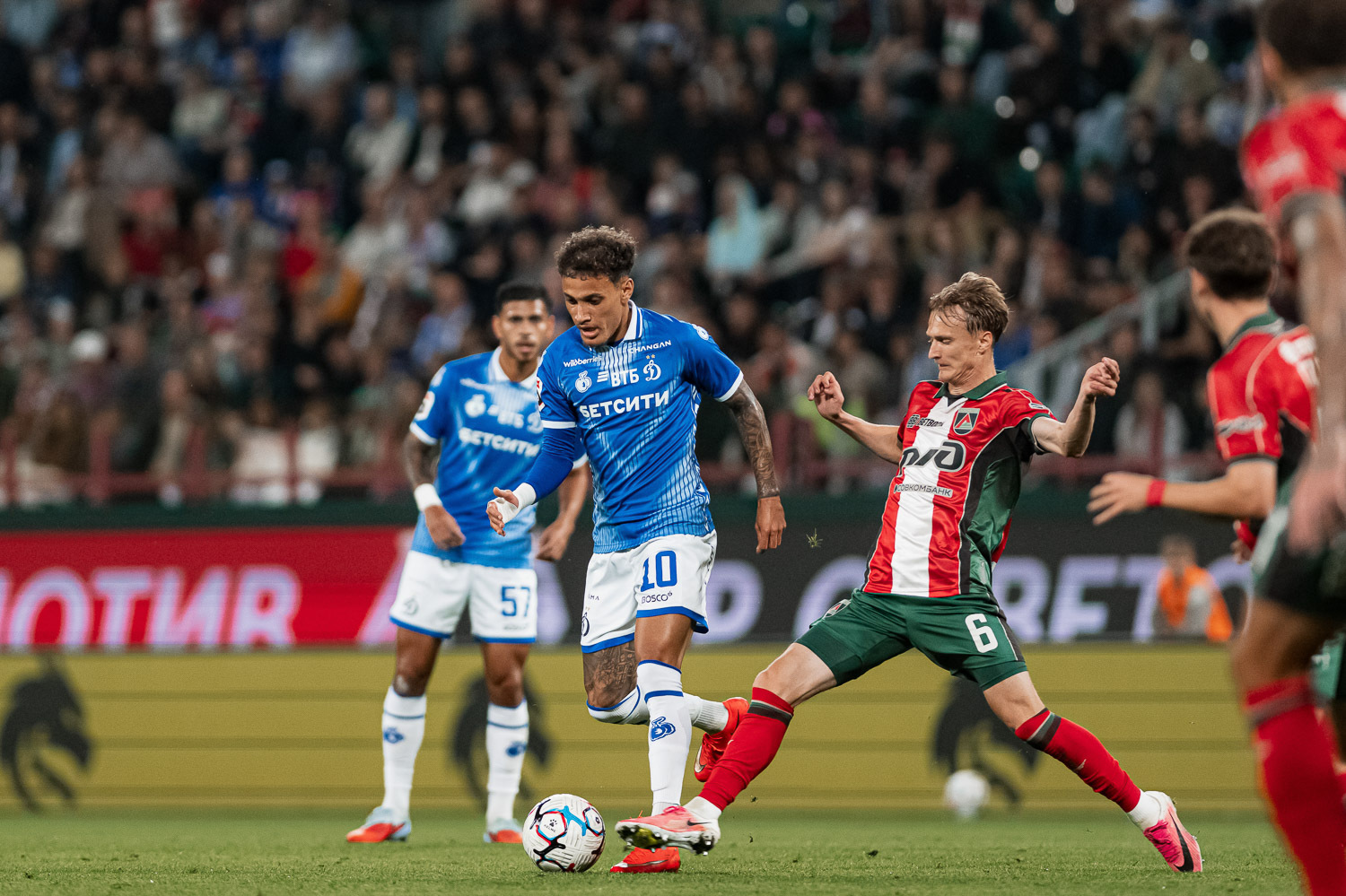 Récord de intercepciones y primer penalti: las principales cifras del derbi con el Lokomotiv
