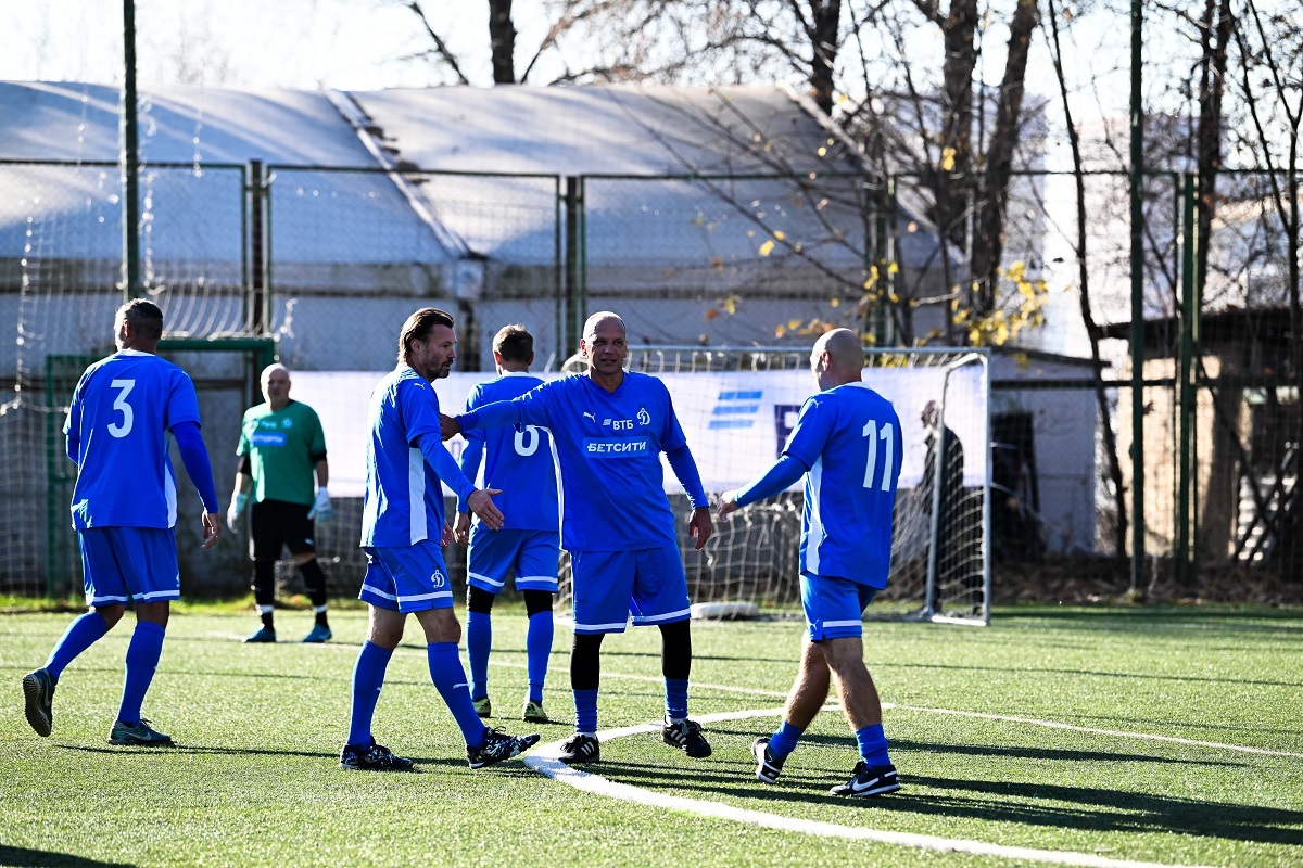 Los dynamos continúan liderando en el torneo Estrellas no apagadas 2026